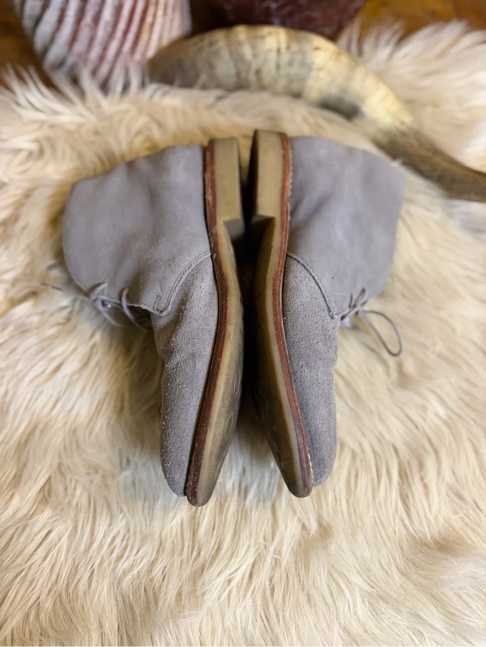 Thursday Boot Co Scout Chukka Boots Mens 9.5 Gray Suede Desert Crepe